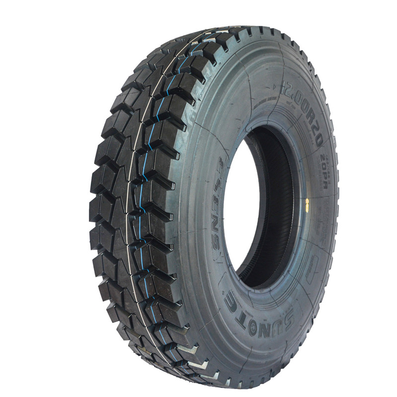 Шины китай. Шины r 22.5 грузовые Qulin. 315/80r22.5 r920. 11r20 шина китайская. Китайская резина для грузовиков 315 80 22.5.